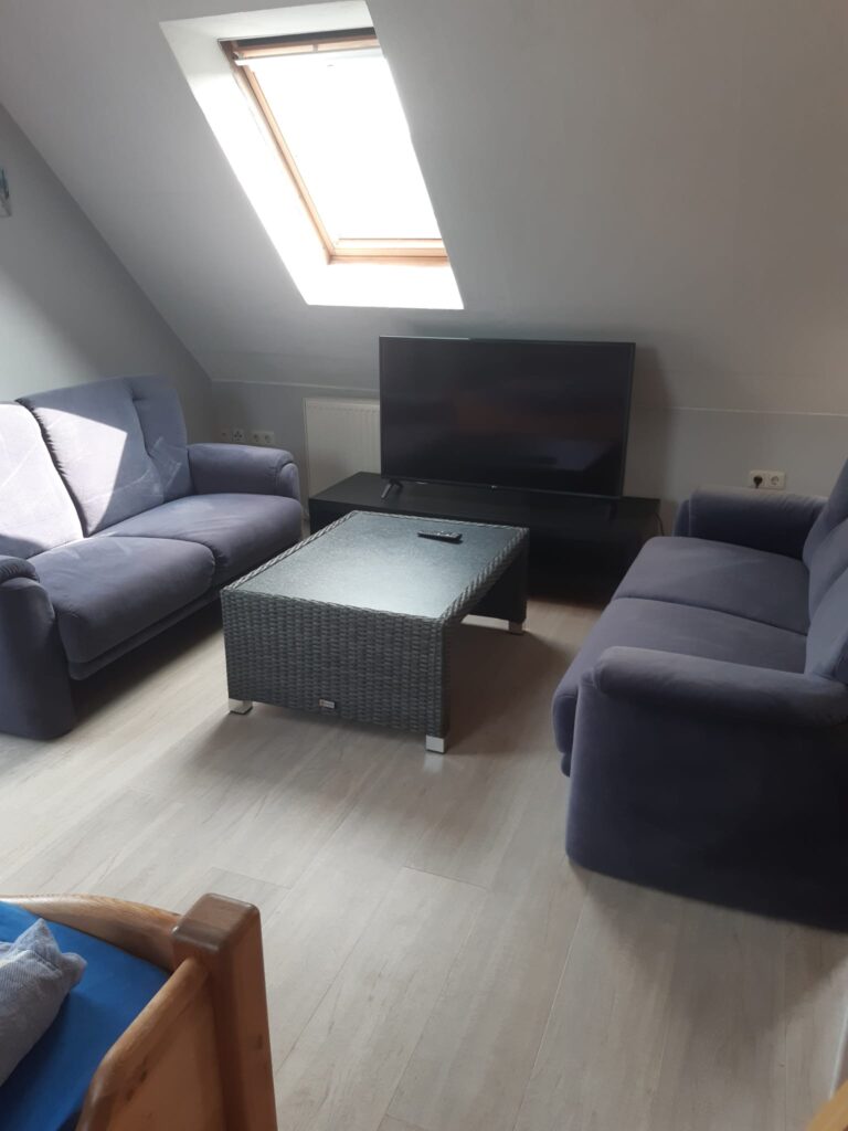 Wohnzimmer im Dachgeschoss