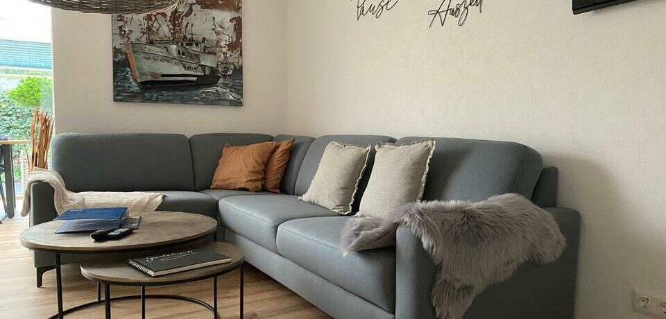 Ferienwohnung „LEUCHTTURM“ in Büsum Modern und Komfortabel für bis zu 6 Personen, HAUSTIERFREI !!!