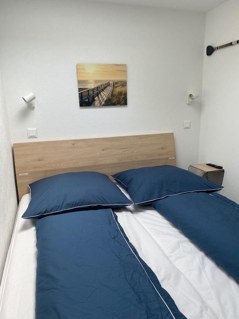 Ferienwohnung „STEG“ in Büsum, Komfort und Entspannung am Hafen für bis zu 4 Personen HAUSTIERFREI !!! – Bild 5