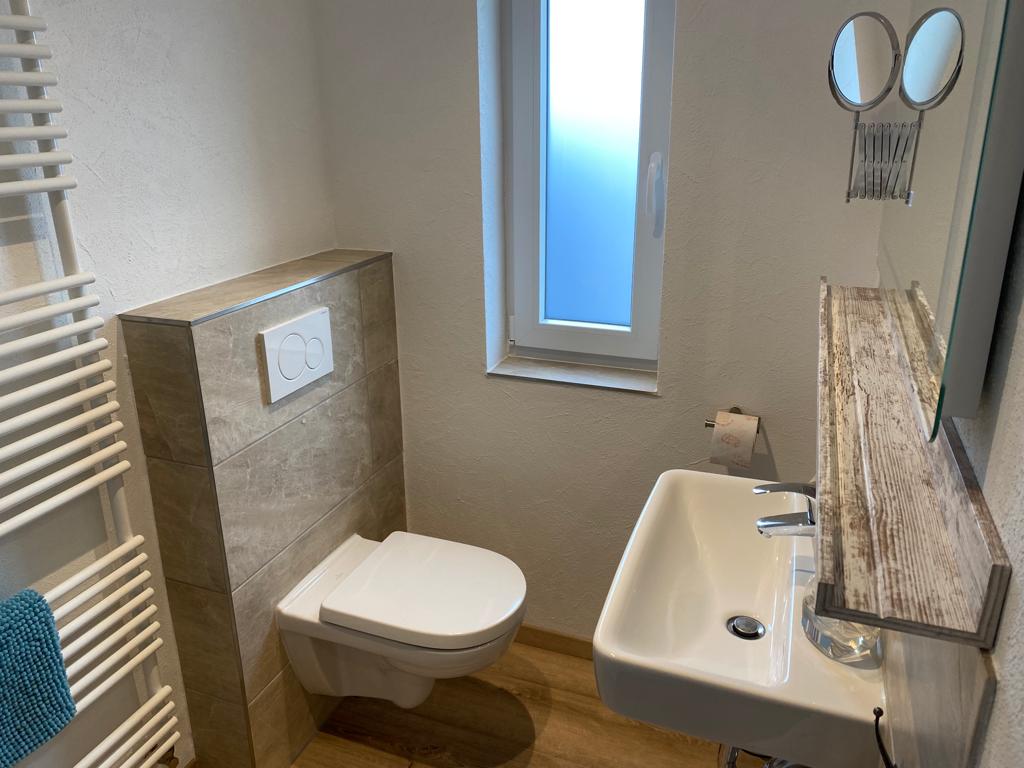 Ferienwohnung „STEG“ in Büsum, Komfort und Entspannung am Hafen für bis zu 4 Personen HAUSTIERFREI !!! – Bild 7